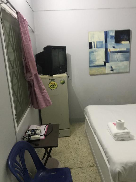 Scandalic Bar And Guest House Pattaya ภายนอก รูปภาพ